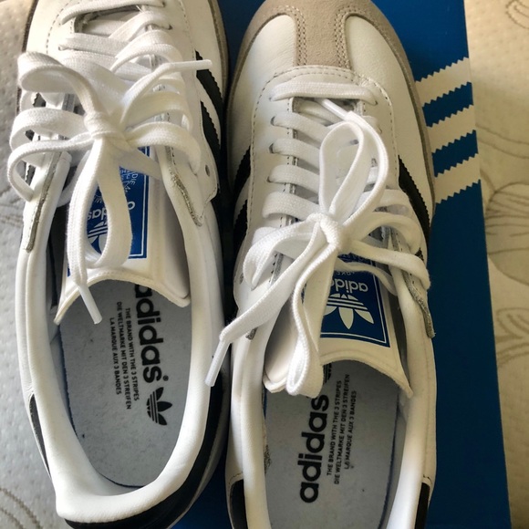 BRAND NEW Addidas Samba - Picture 2 of 5